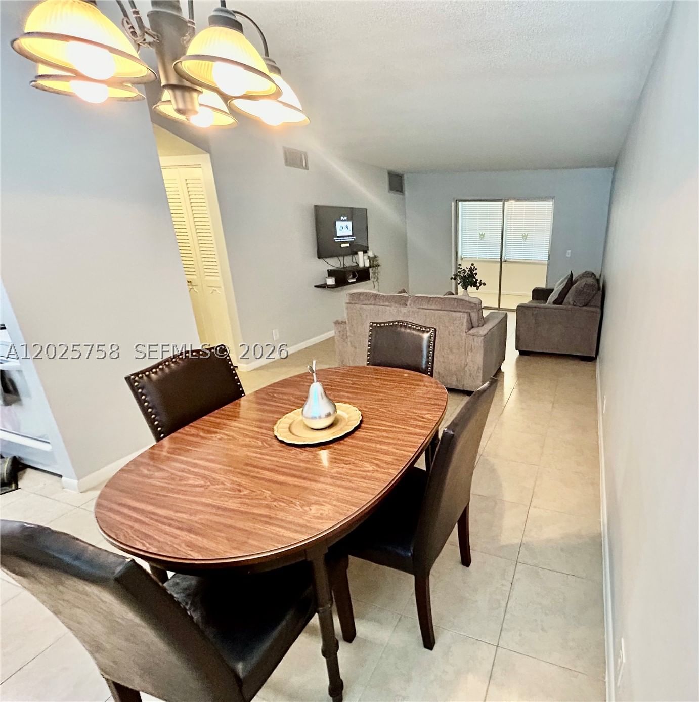 Real estate property located at 2213 1st Ct #203, Palm Beach, Village Royale Condo 4, Boynton Beach, FL