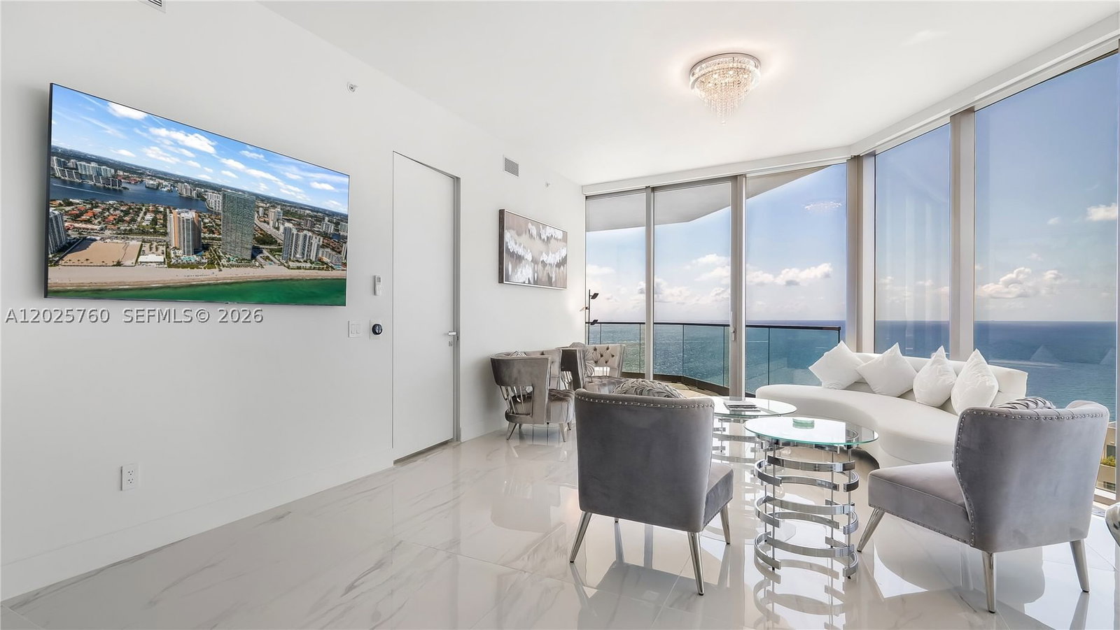 Real estate property located at 18975 Collins Ave #3504, Miami-dade, 18975 Collins Condo, Sunny Isles Beach, FL