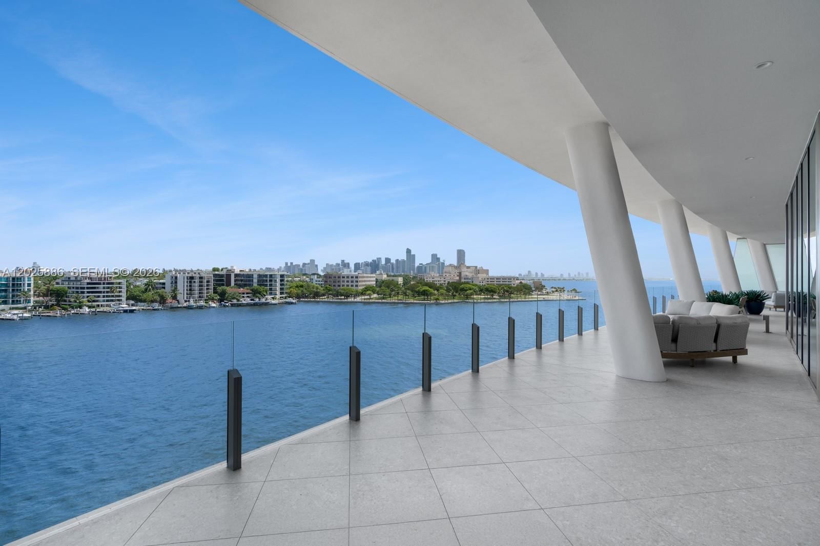 Real estate property located at 5 Grove Isle Dr PH-L05, Miami-dade, Vita At Grove Isle, Coconut Grove, FL