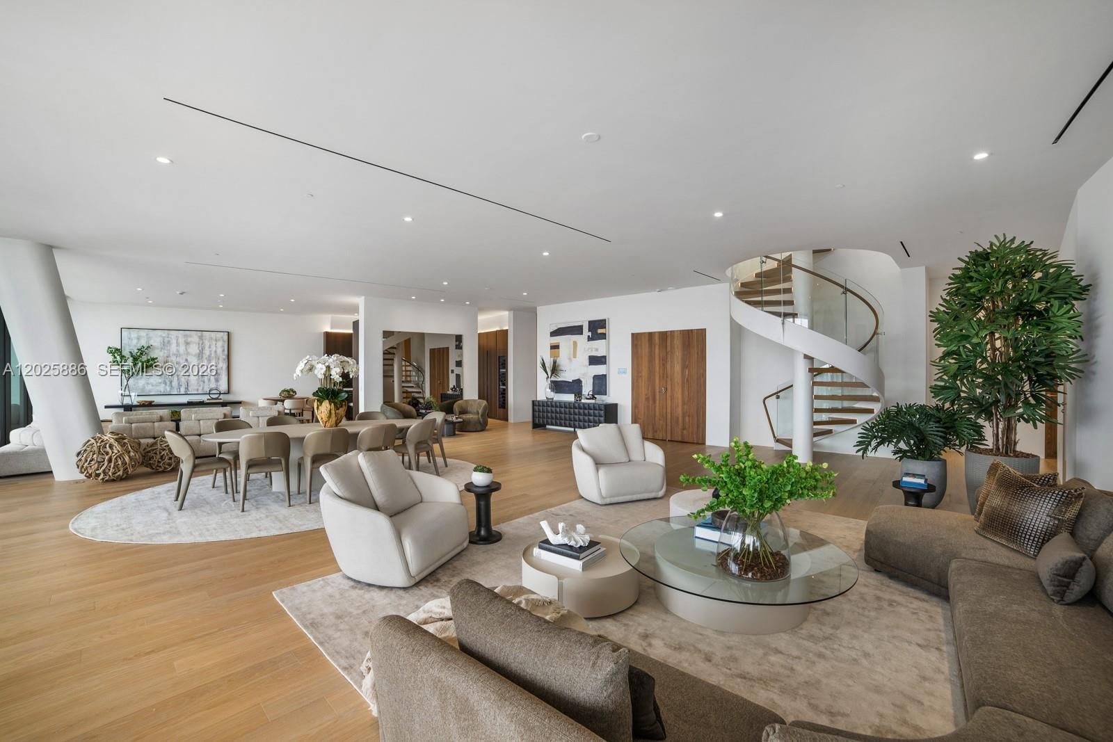 Real estate property located at 5 Grove Isle Dr PH-L05, Miami-dade, Vita At Grove Isle, Coconut Grove, FL