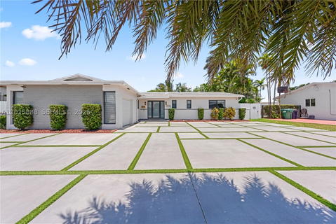 Real estate property located at 12731 47th Ter, Miami-dade, Royale Green Sec 2, Miami, FL