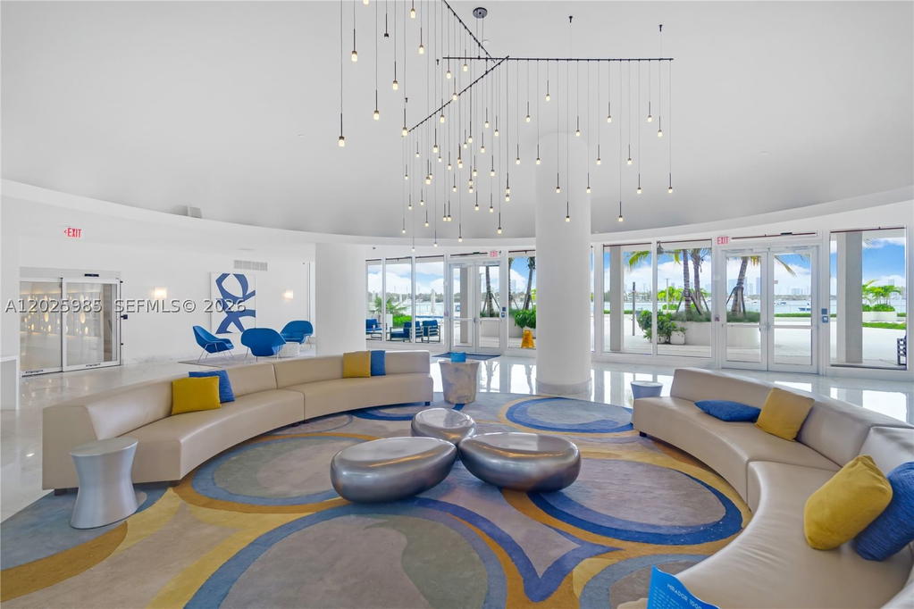 Real estate property located at 1000 West Ave PH23, Miami-dade, Mirador 1000 Condo, Miami Beach, FL