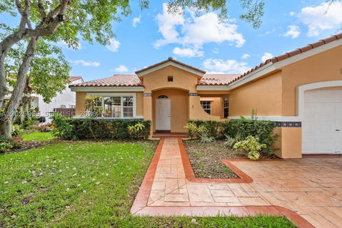 Real estate property located at 4260 150th Ave, Miami-dade, Lakes Of The Meadow - Nor, Miami, FL