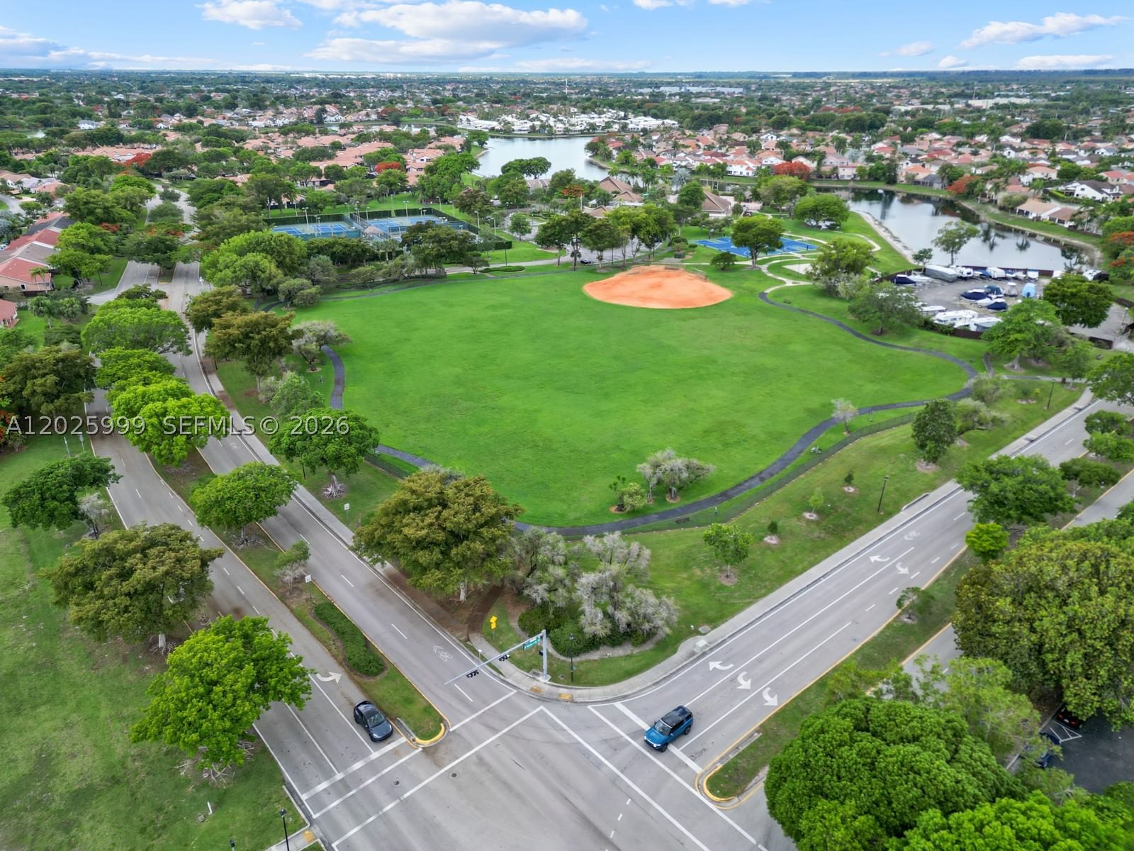 Real estate property located at 4260 150th Ave, Miami-dade, Lakes Of The Meadow - Nor, Miami, FL