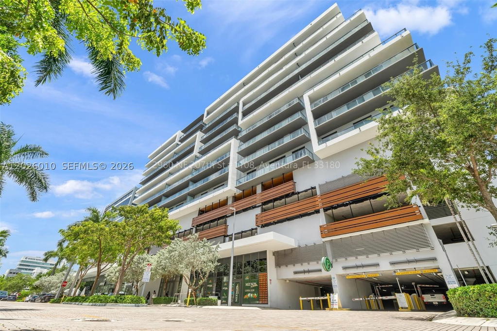 Real estate property located at 2960 207th St #1108, Miami-dade, Aventura Parksquare Resid, Aventura, FL
