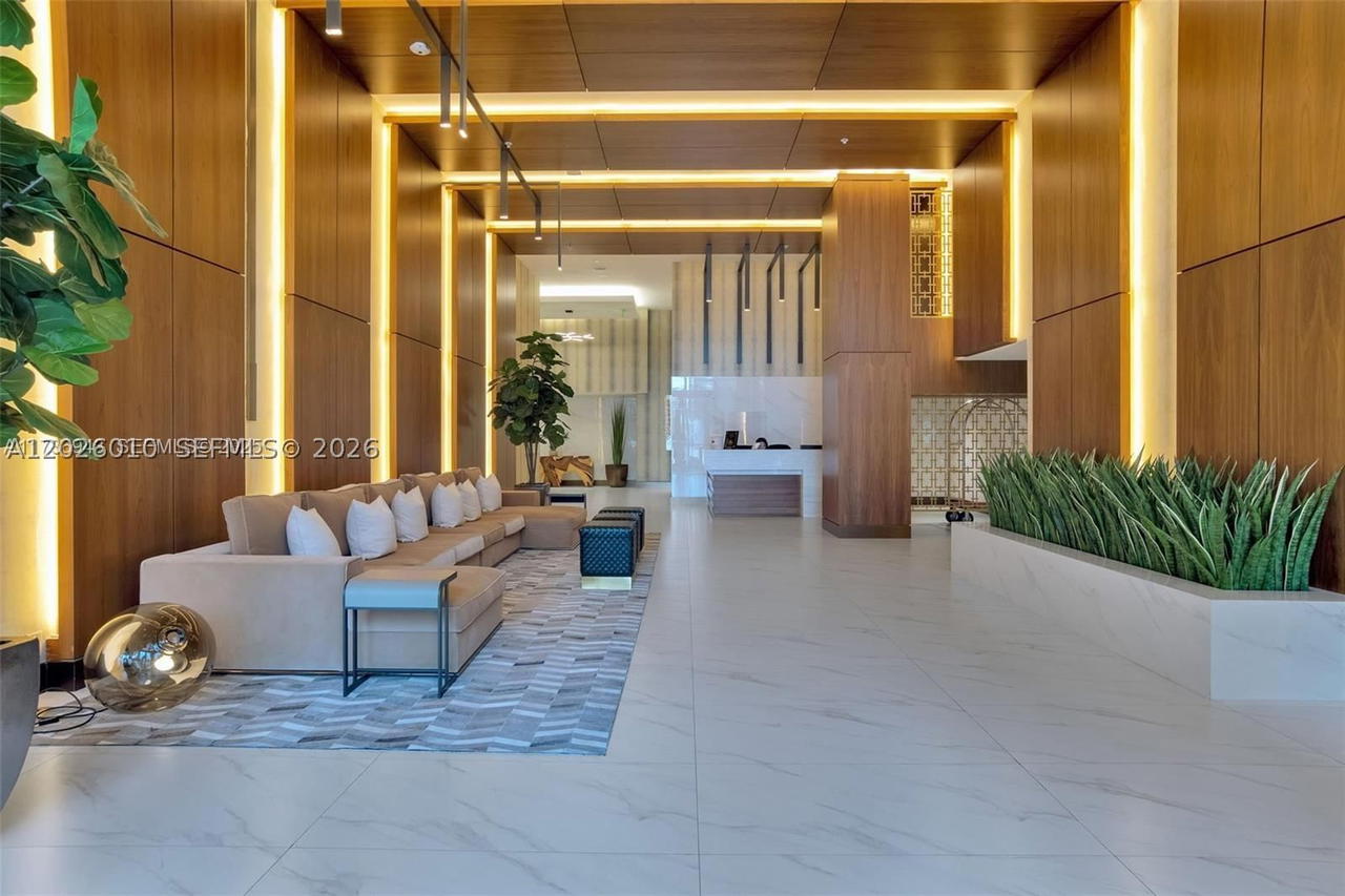 Real estate property located at 2960 207th St #1108, Miami-dade, Aventura Parksquare Resid, Aventura, FL