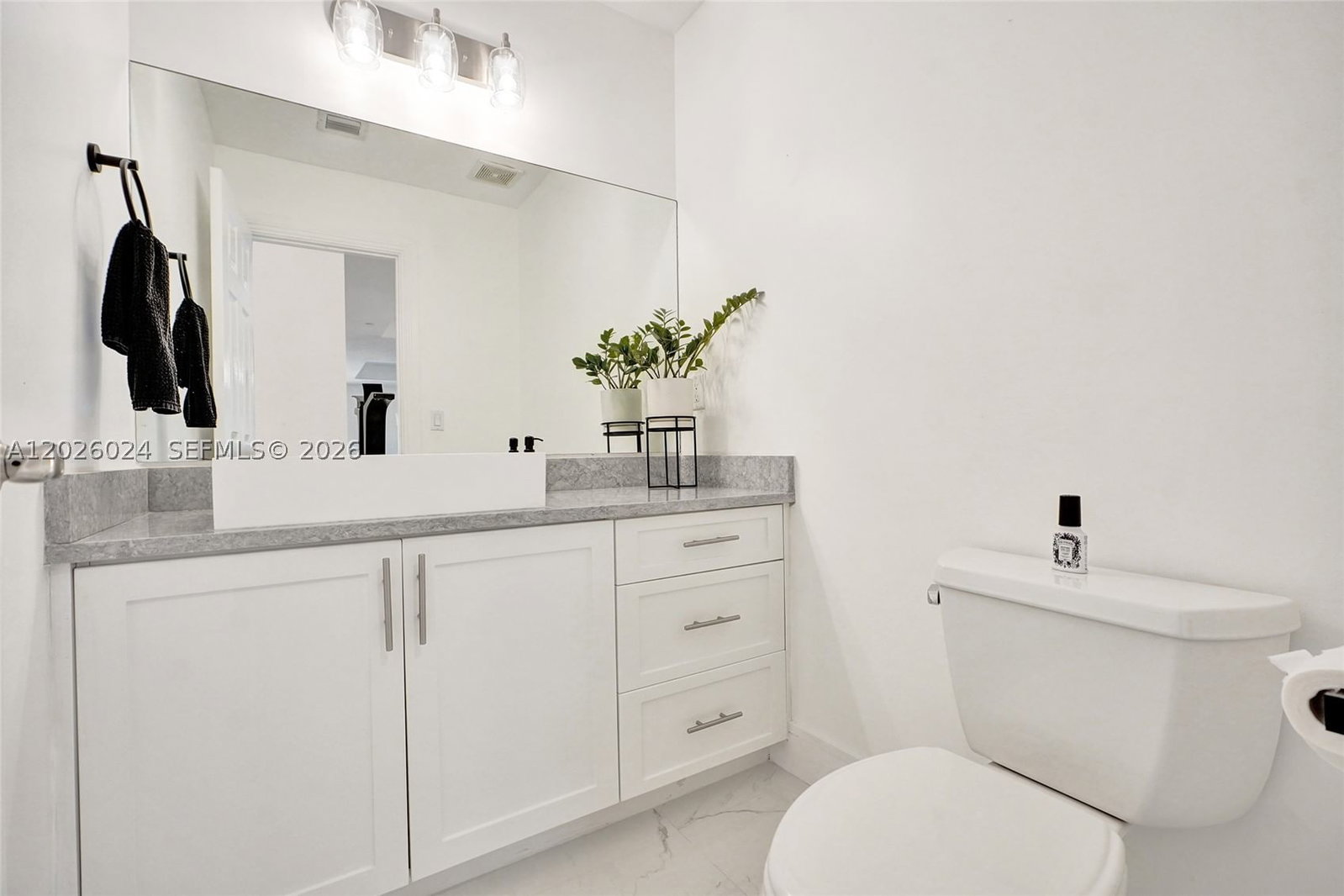 Real estate property located at 1112 17th Way, Broward, Progresso, Fort Lauderdale, FL