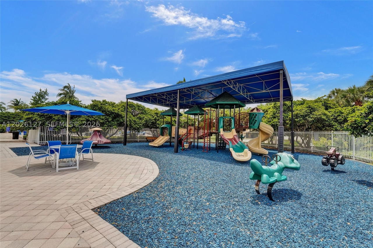 Real estate property located at 17027 19th St, Broward, Pembroke Isles 1, Pembroke Pines, FL