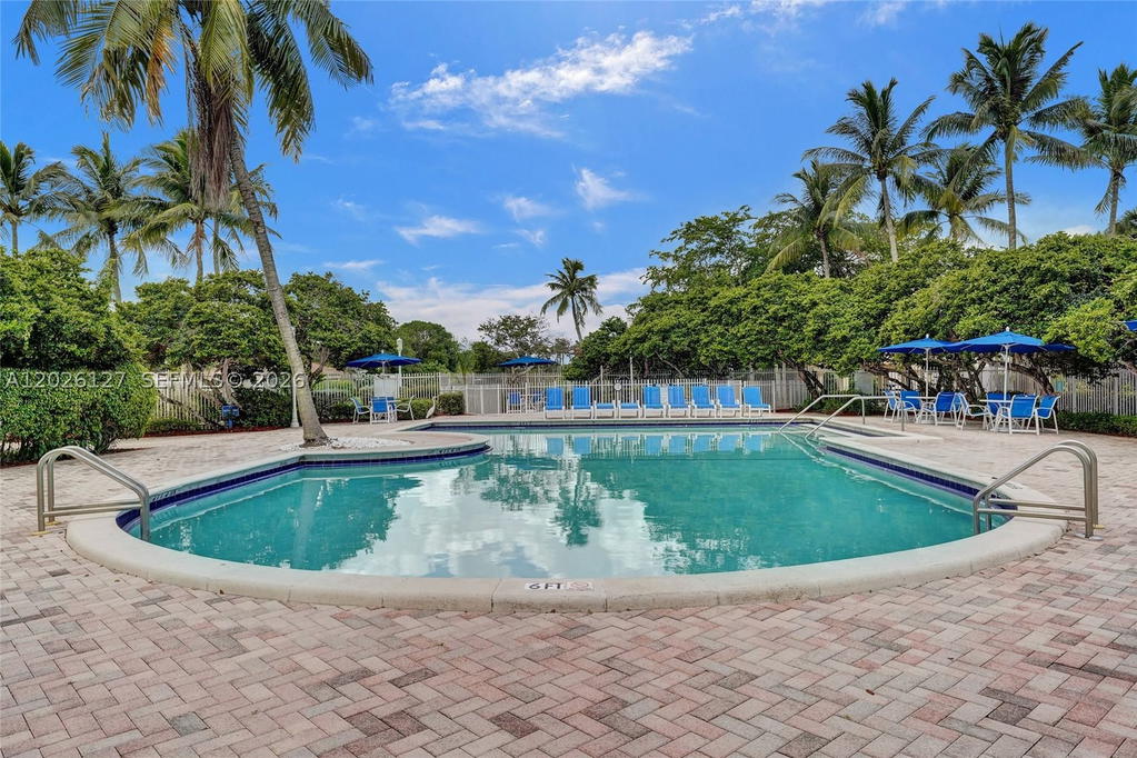 Real estate property located at 17027 19th St, Broward, Pembroke Isles 1, Pembroke Pines, FL