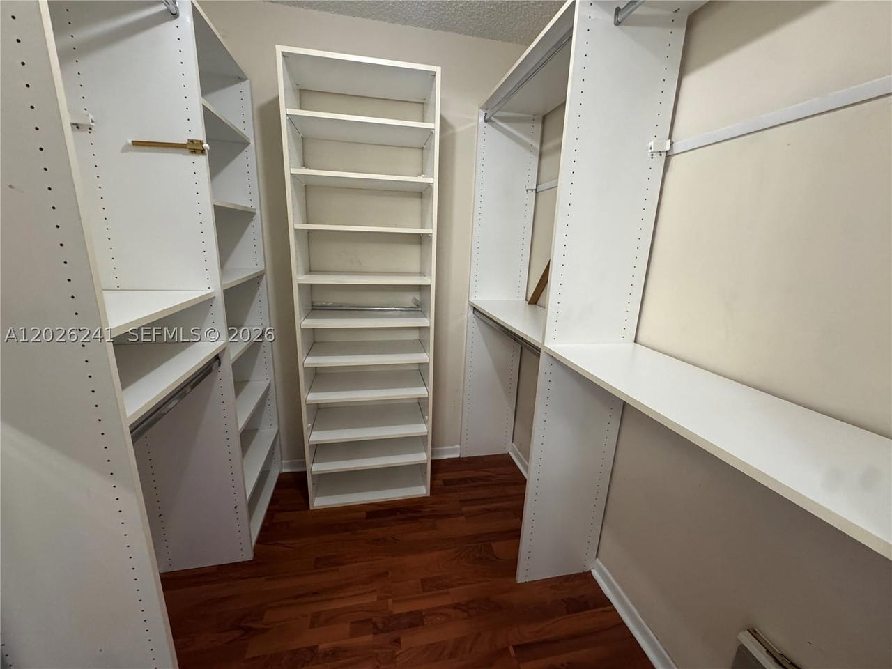 Real estate property located at 5700 127th Ave #1309, Miami-dade, Miller Gardens Condo, Miami, FL