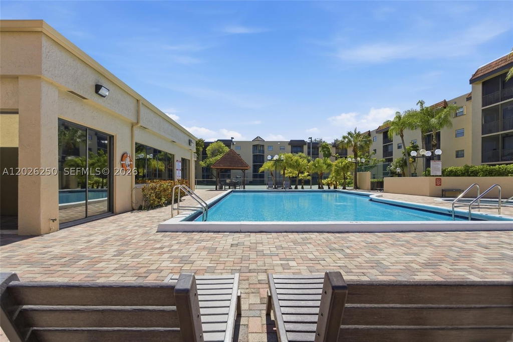 Real estate property located at 10451 Broward Blvd #209, Broward, Plantation Racquet Club, Plantation, FL