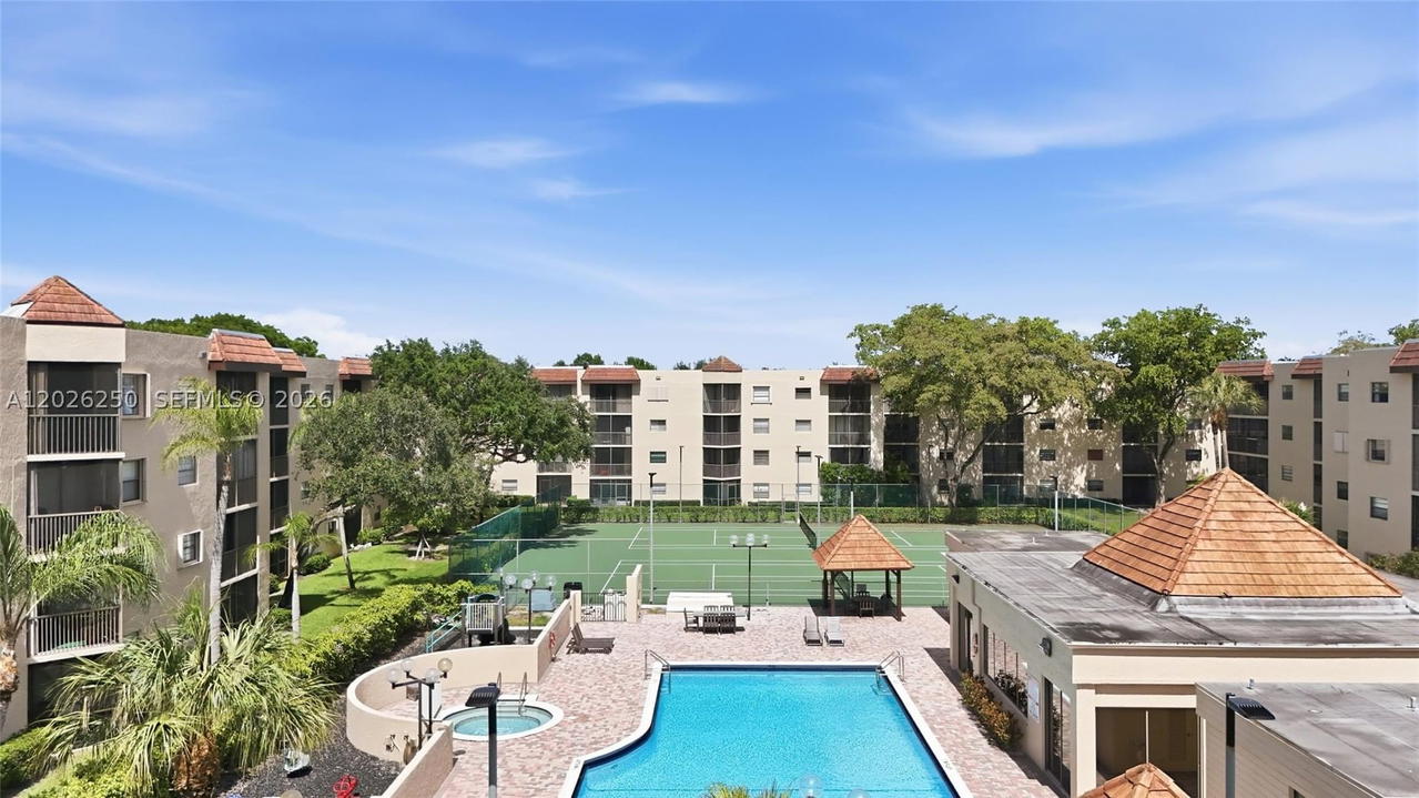 Real estate property located at 10451 Broward Blvd #209, Broward, Plantation Racquet Club, Plantation, FL