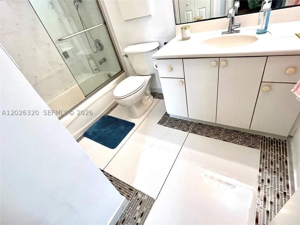 Real estate property located at 6540 114th Ave #1426, Miami-dade, The Courts At Doral Isles, Doral, FL