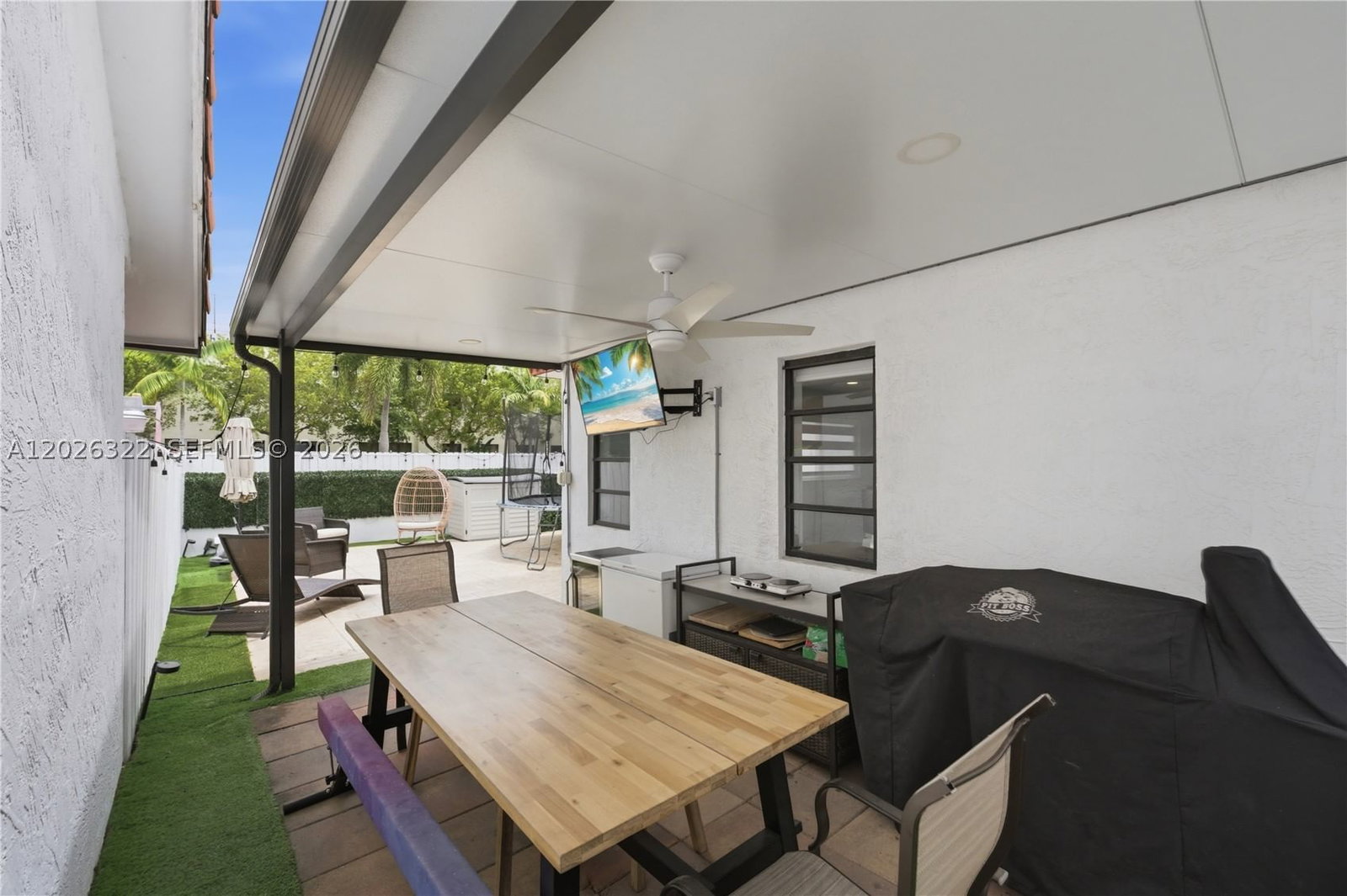 Real estate property located at 13523 59th Ter, Miami-dade, Velpa Sub, Miami, FL