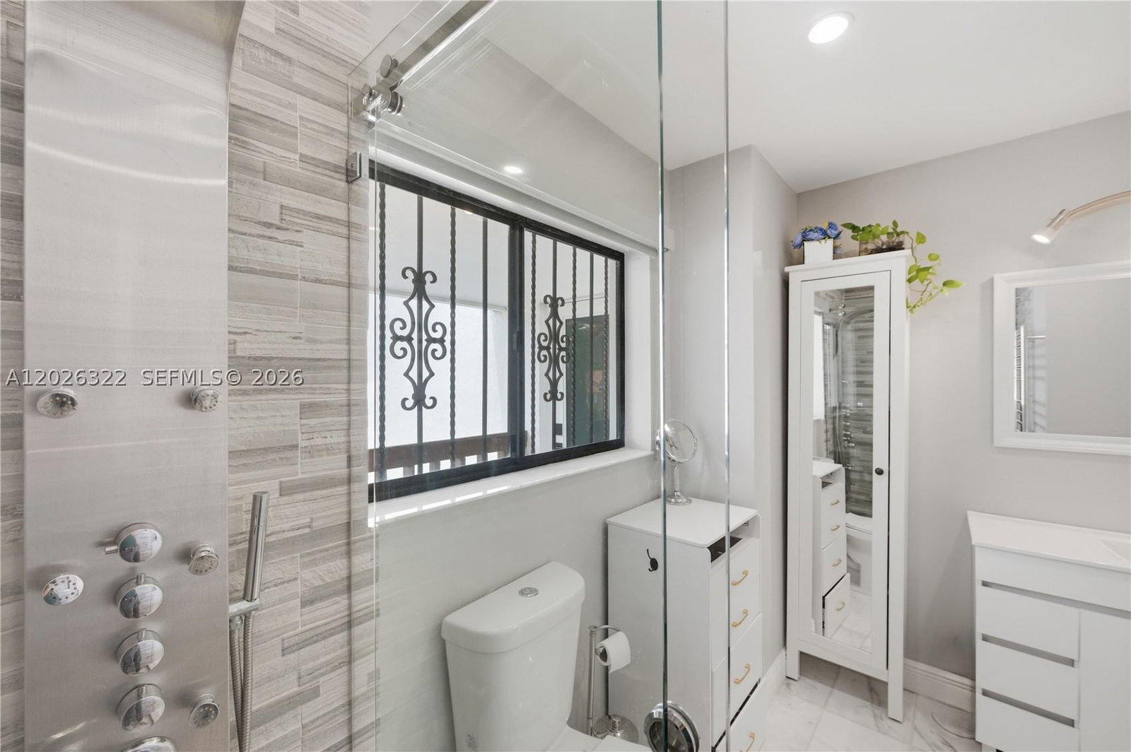 Real estate property located at 13523 59th Ter, Miami-dade, Velpa Sub, Miami, FL