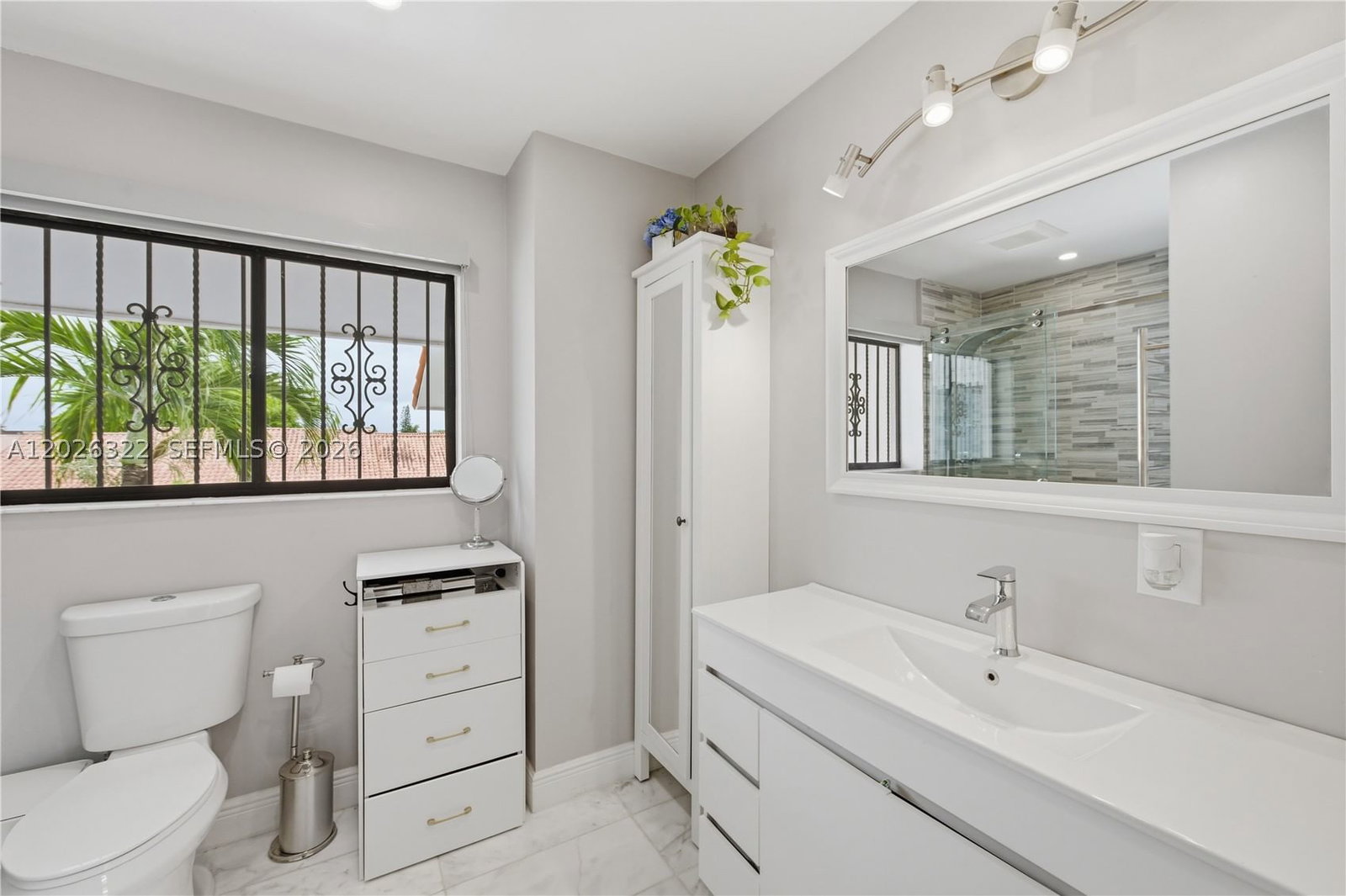 Real estate property located at 13523 59th Ter, Miami-dade, Velpa Sub, Miami, FL