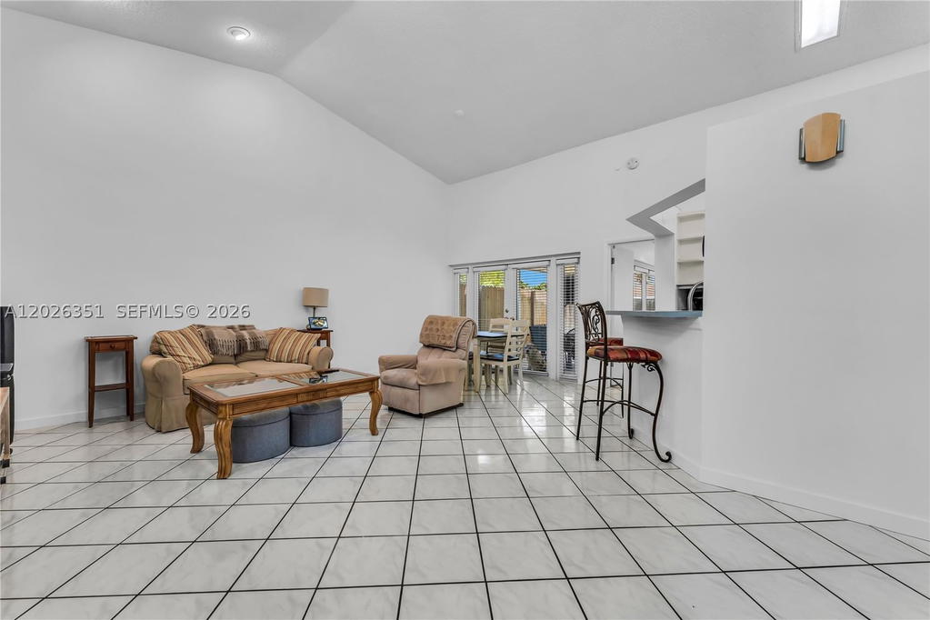 Real estate property located at 14475 127th Ct, Miami-dade, Deerwood Part Iv, Miami, FL