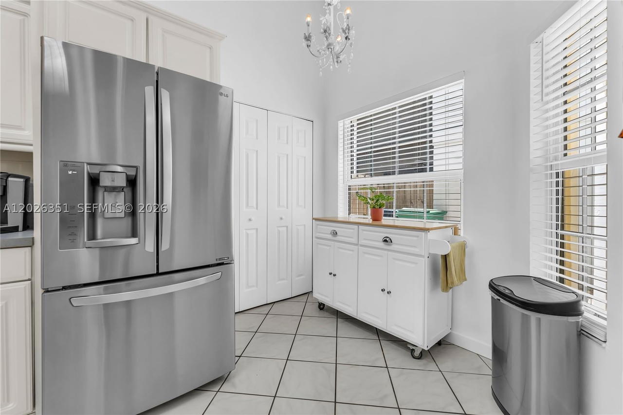Real estate property located at 14475 127th Ct, Miami-dade, Deerwood Part Iv, Miami, FL