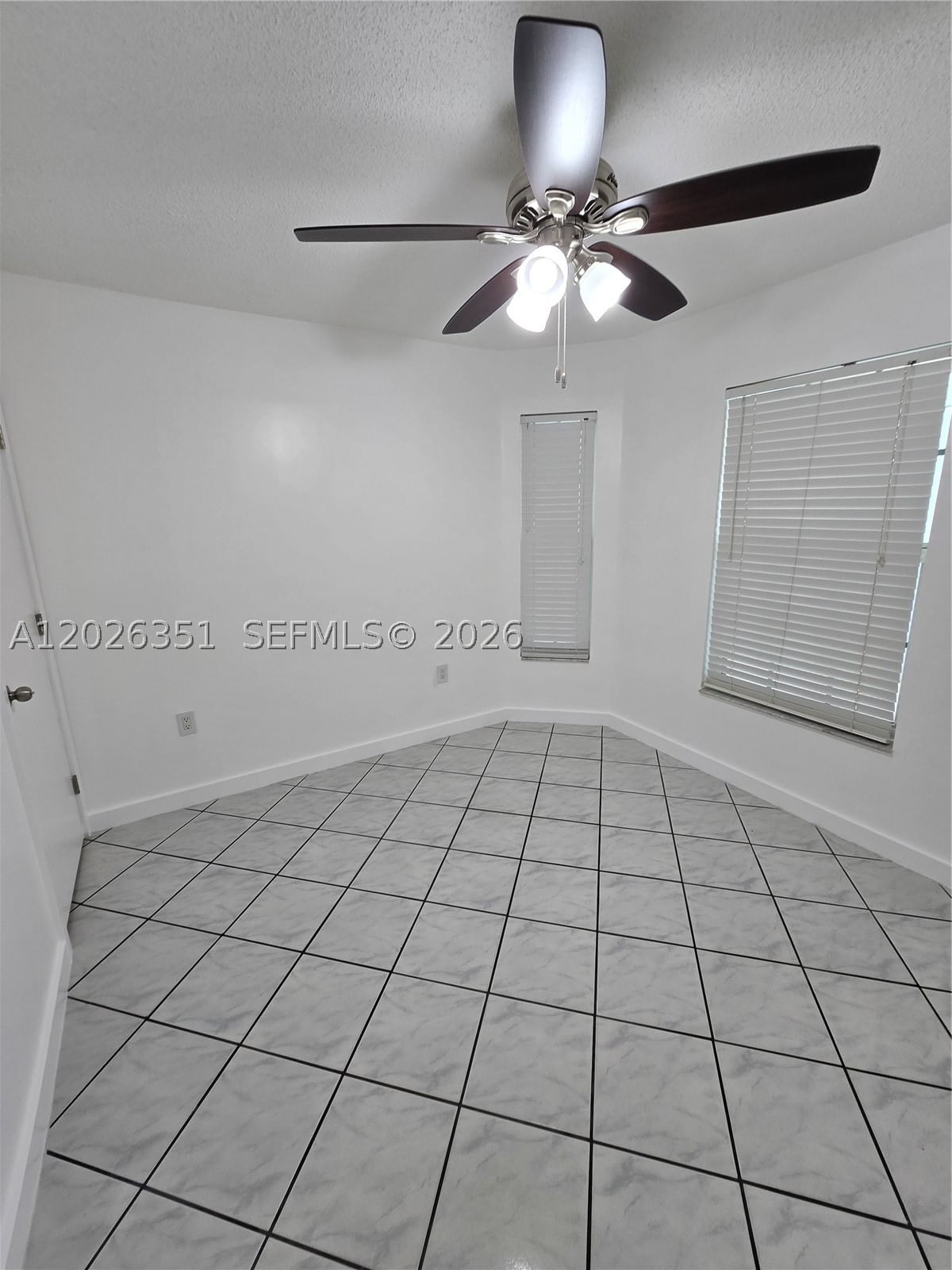 Real estate property located at 14475 127th Ct, Miami-dade, Deerwood Part Iv, Miami, FL