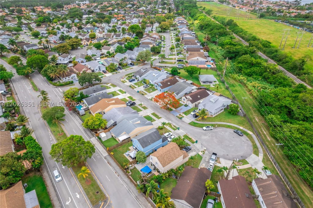 Real estate property located at 14475 127th Ct, Miami-dade, Deerwood Part Iv, Miami, FL