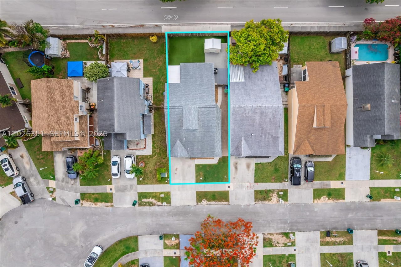 Real estate property located at 14475 127th Ct, Miami-dade, Deerwood Part Iv, Miami, FL