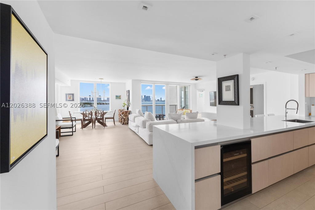 Real estate property located at 1800 Sunset Harbour #1612, Miami-dade, Sunset Harbour, Miami Beach, FL