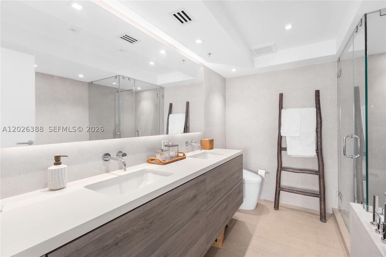 Real estate property located at 1800 Sunset Harbour #1612, Miami-dade, Sunset Harbour, Miami Beach, FL