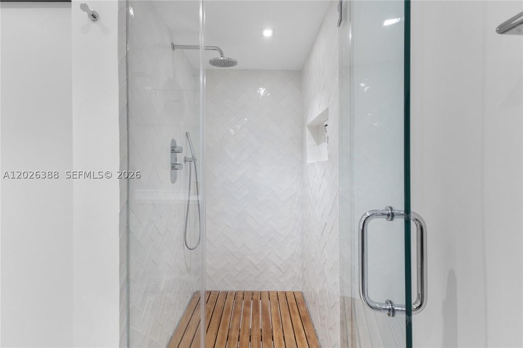 Real estate property located at 1800 Sunset Harbour #1612, Miami-dade, Sunset Harbour, Miami Beach, FL