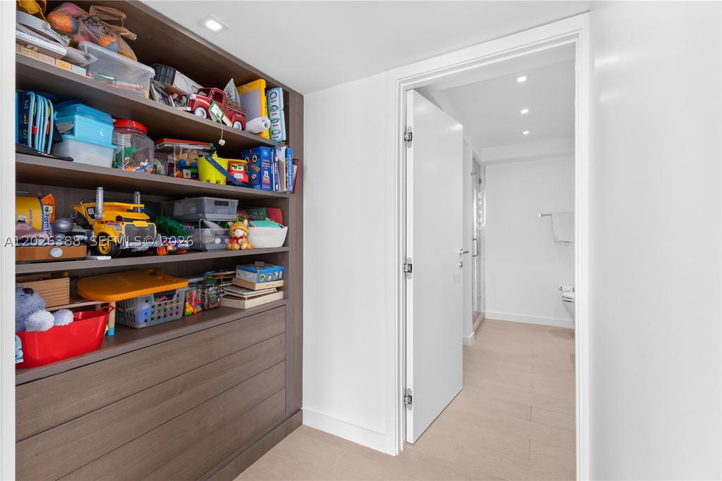 Real estate property located at 1800 Sunset Harbour #1612, Miami-dade, Sunset Harbour, Miami Beach, FL