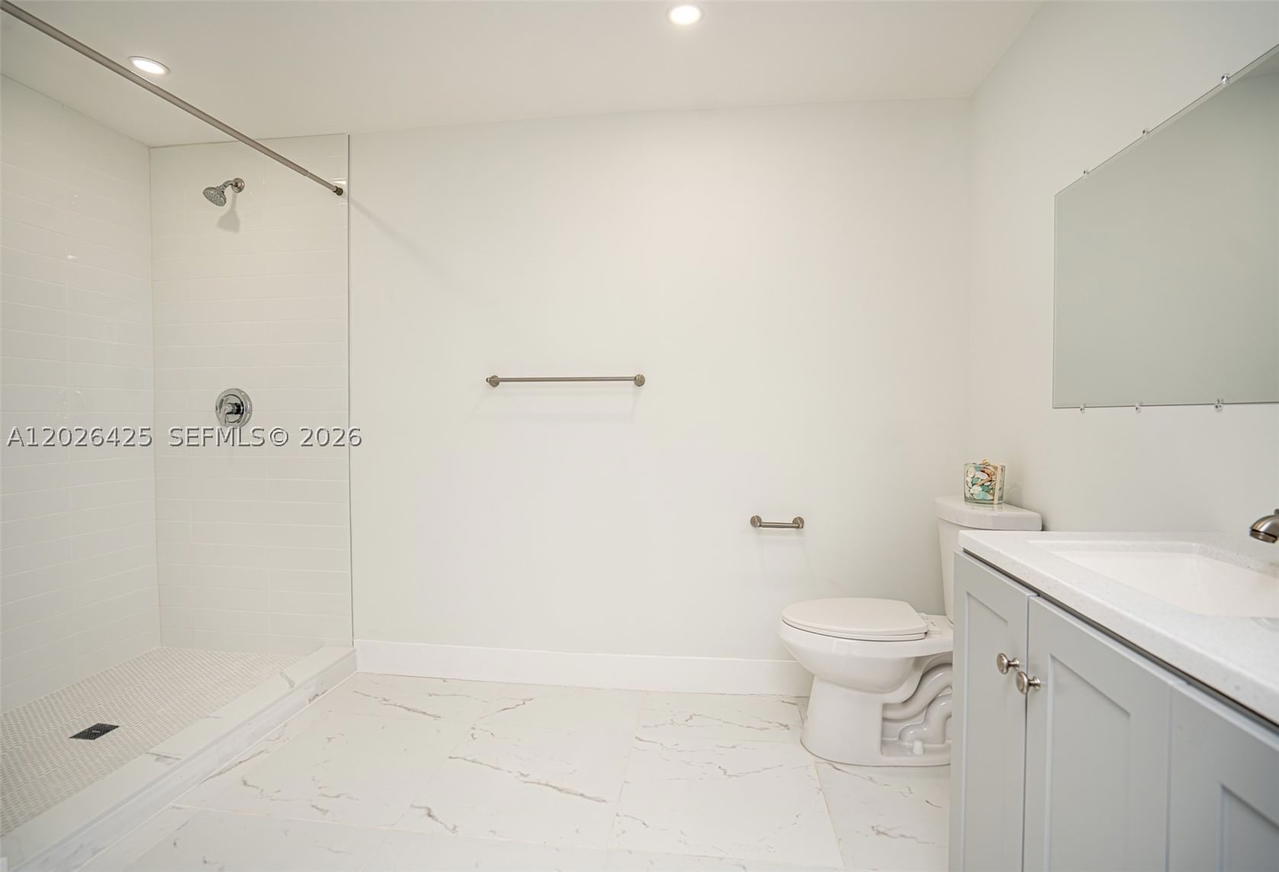 Real estate property located at 20720 34 Avenue, Miami-dade, Riverdale Ests Sec 2, Miami Gardens, FL