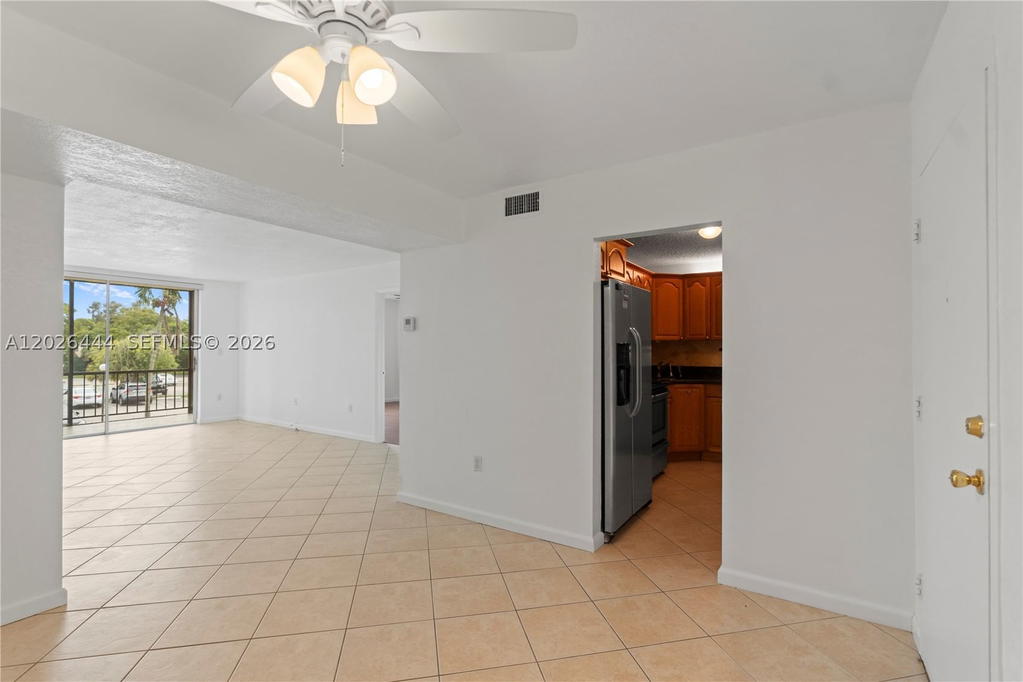 Real estate property located at 7100 17th St #219, Broward, Omega Condo No 3, Plantation, FL