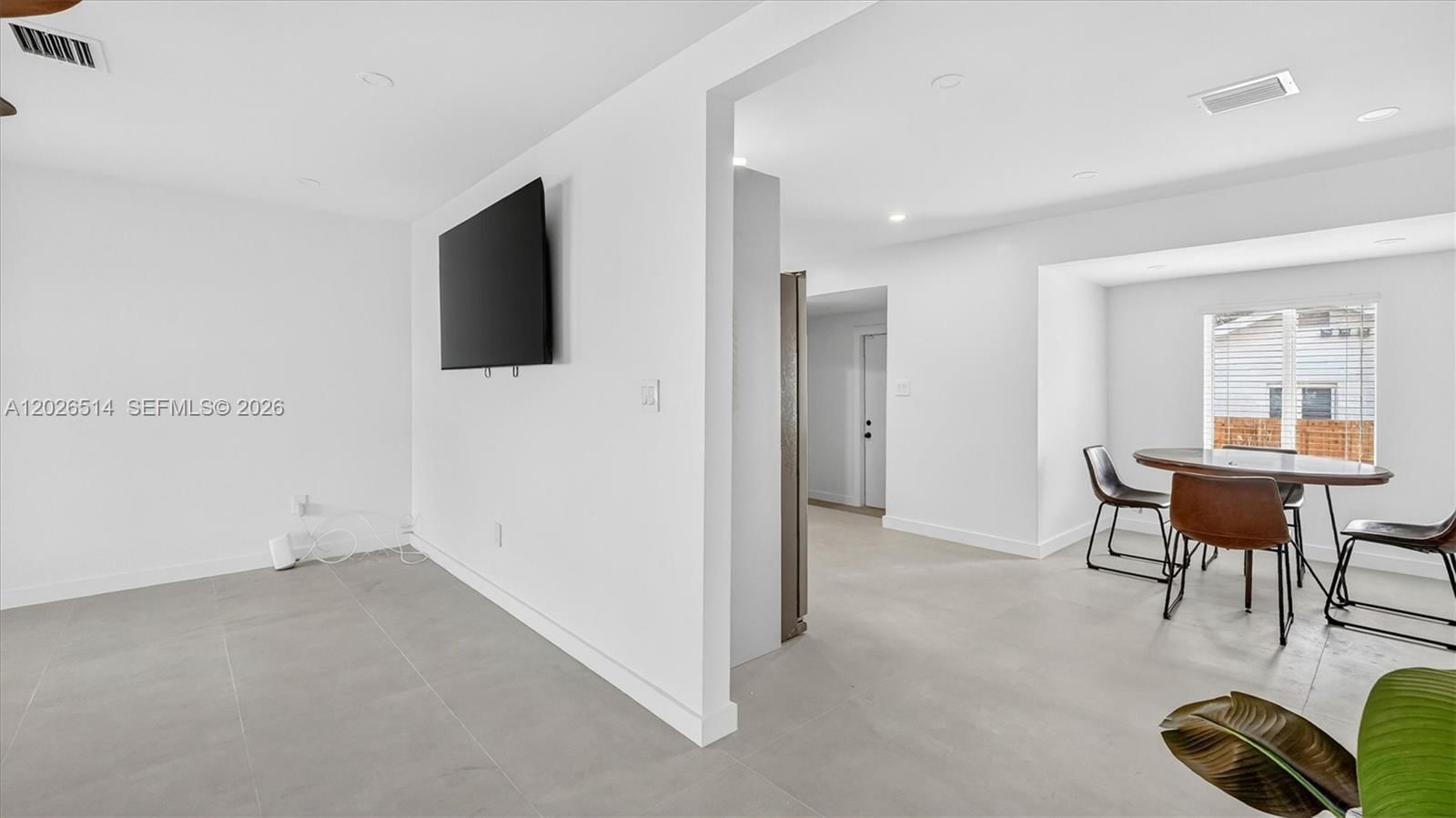 Real estate property located at 7612 4th Ave, Miami-dade, Pinemount 2nd Rev Amd Pl, Miami, FL