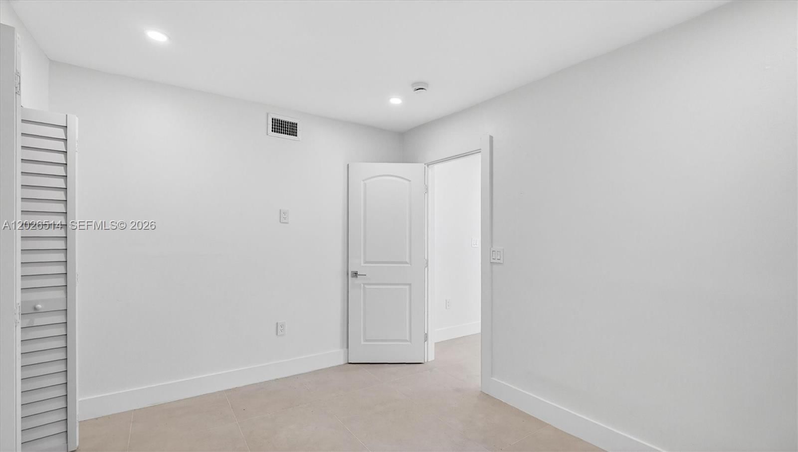 Real estate property located at 7612 4th Ave, Miami-dade, Pinemount 2nd Rev Amd Pl, Miami, FL
