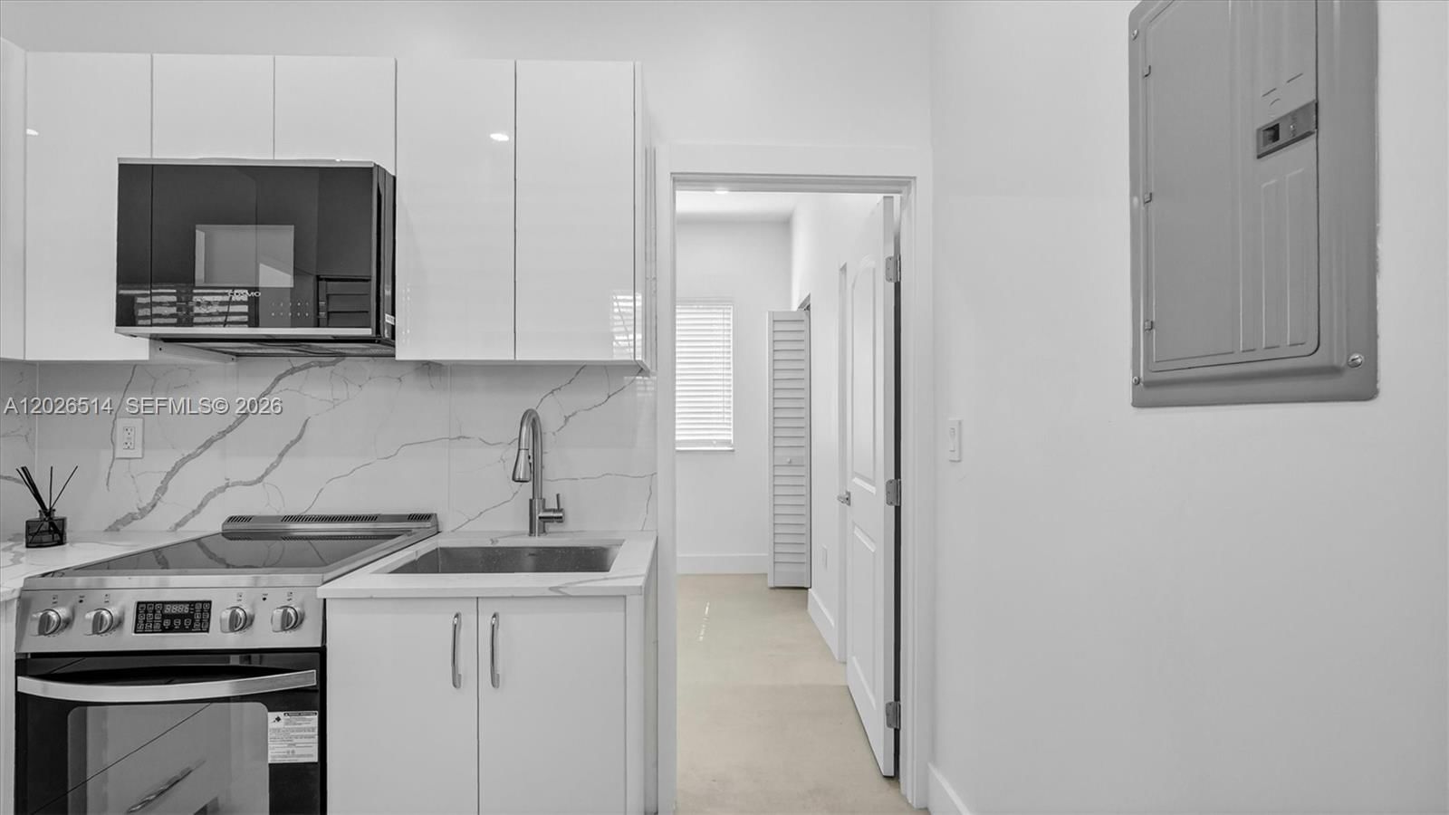 Real estate property located at 7612 4th Ave, Miami-dade, Pinemount 2nd Rev Amd Pl, Miami, FL