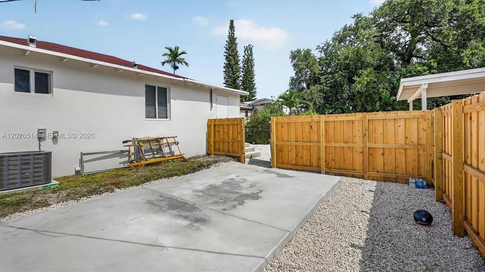 Real estate property located at 7612 4th Ave, Miami-dade, Pinemount 2nd Rev Amd Pl, Miami, FL