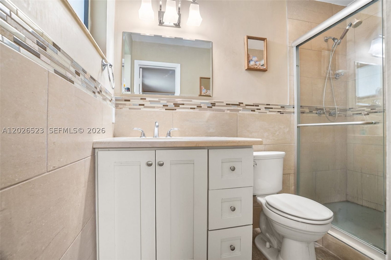 Real estate property located at 9000 Caribbean Blvd, Miami-dade, Whispering Pines Estates, Cutler Bay, FL