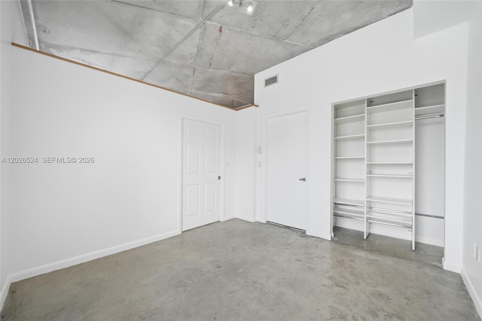 Real estate property located at 10 South River Dr #804, Miami-dade, Neo Condo, Miami, FL