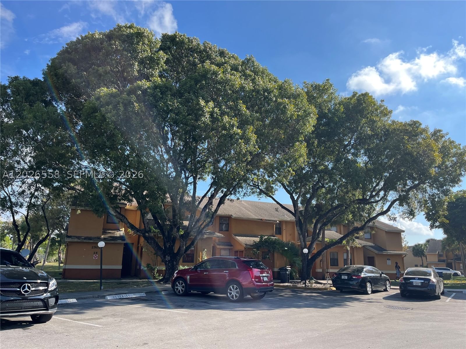 Real estate property located at 2501 56th Ave #5-14, Broward, Circle Villas (the) Condo, Lauderhill, FL