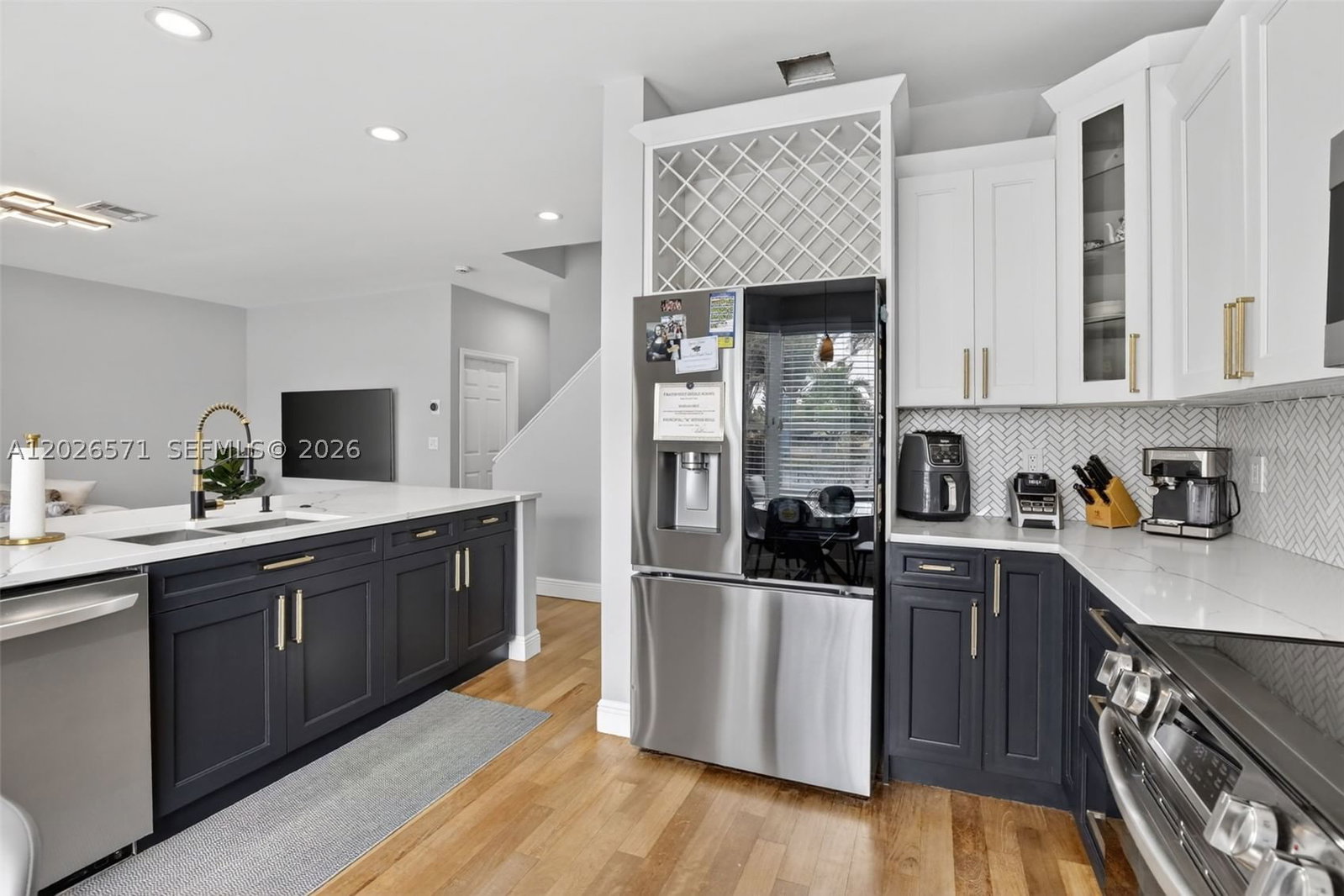 Real estate property located at 15782 10th St, Broward, Towngate, Pembroke Pines, FL
