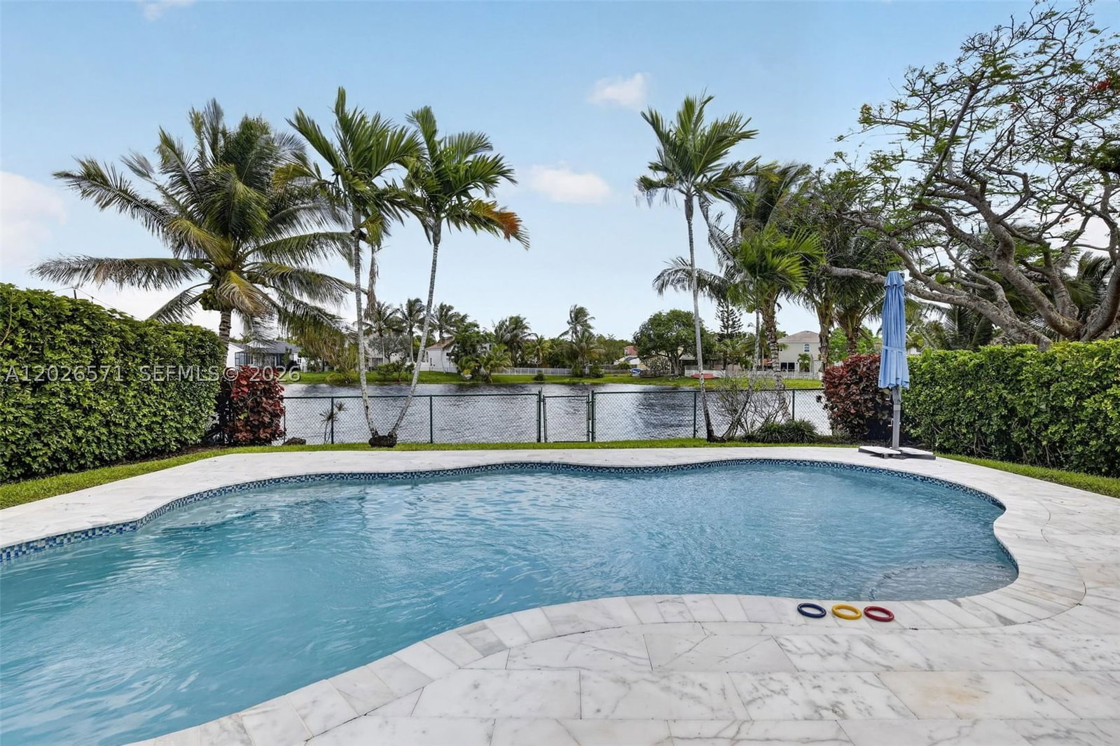 Real estate property located at 15782 10th St, Broward, Towngate, Pembroke Pines, FL