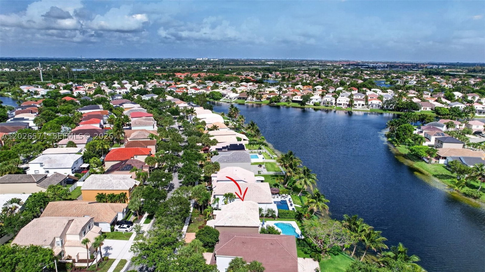 Real estate property located at 15782 10th St, Broward, Towngate, Pembroke Pines, FL