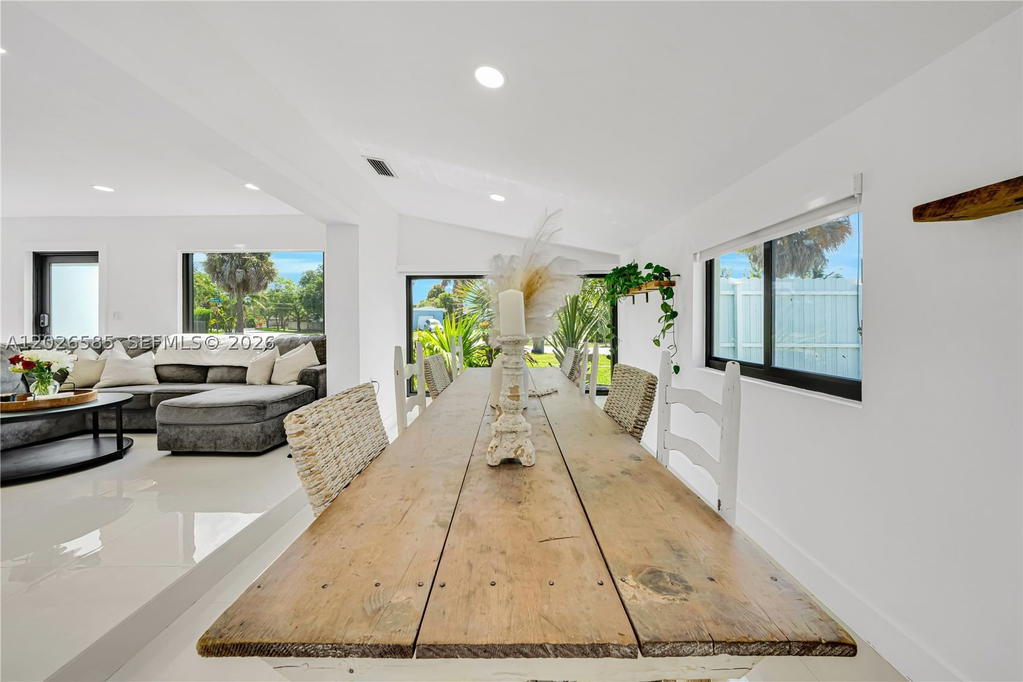 Real estate property located at 9265 Martinique Dr, Miami-dade, Pine Tree Manor Sec 2, Cutler Bay, FL