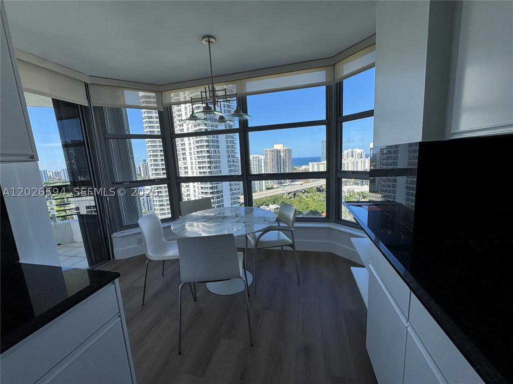 Real estate property located at 3530 Mystic Pointe Dr #2709, Miami-dade, Mystic Pointe Tower 500 C, Aventura, FL