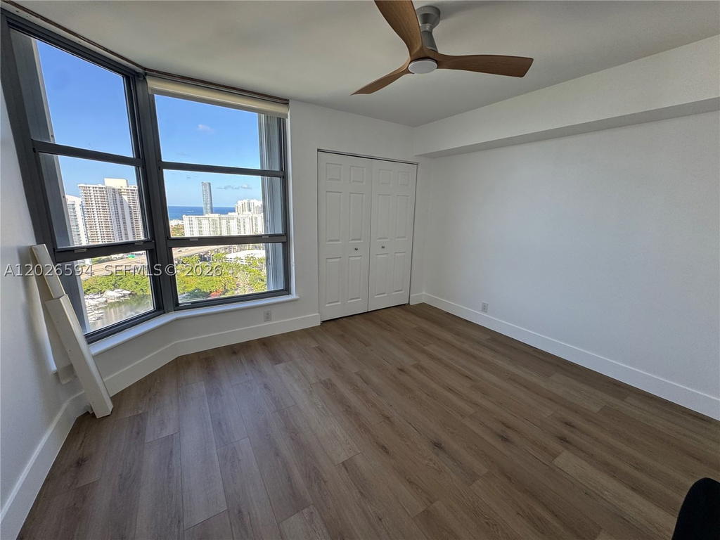 Real estate property located at 3530 Mystic Pointe Dr #2709, Miami-dade, Mystic Pointe Tower 500 C, Aventura, FL