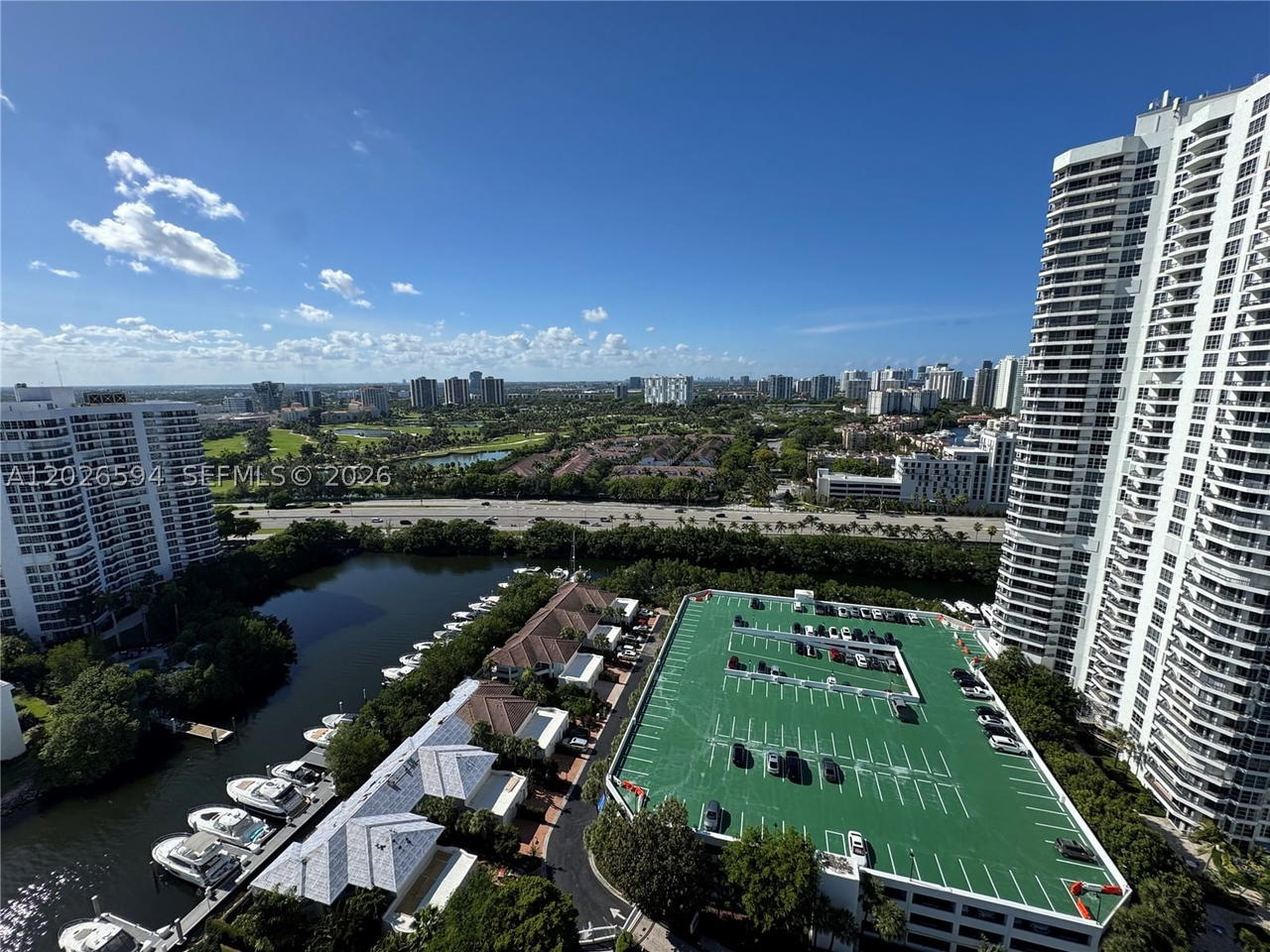 Real estate property located at 3530 Mystic Pointe Dr #2709, Miami-dade, Mystic Pointe Tower 500 C, Aventura, FL