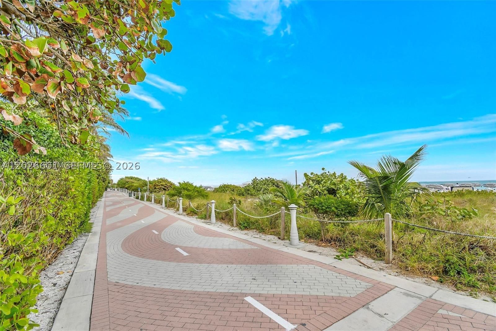 Real estate property located at 2924 Collins Ave #301, Miami-dade, Ocean View Plaza Condo, Miami Beach, FL