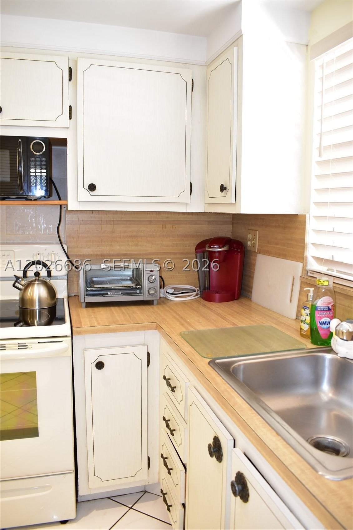 Real estate property located at 9461 Sunrise Lakes Blvd #103, Broward, Sunrise Lakes 134 Condo, Sunrise, FL