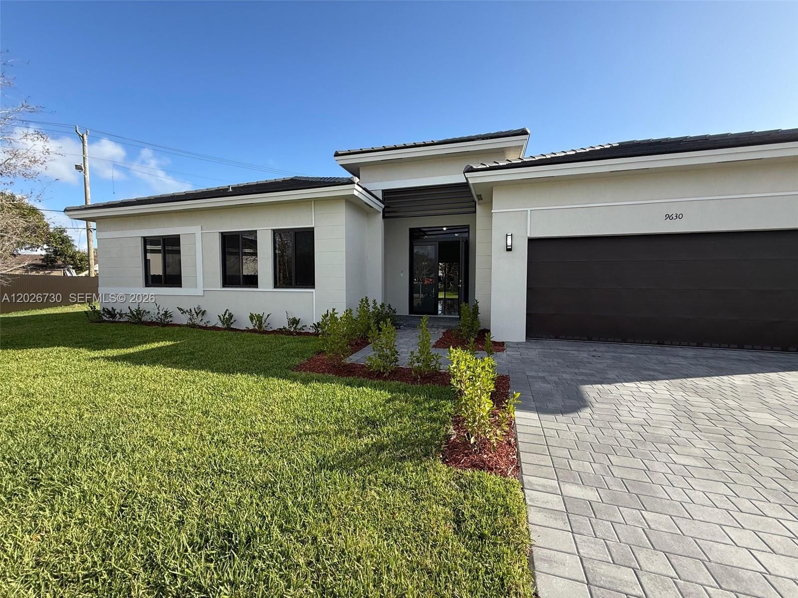 Real estate property located at 9630 208th Ter, Miami-dade, Century At Cutler Bay, Cutler Bay, FL