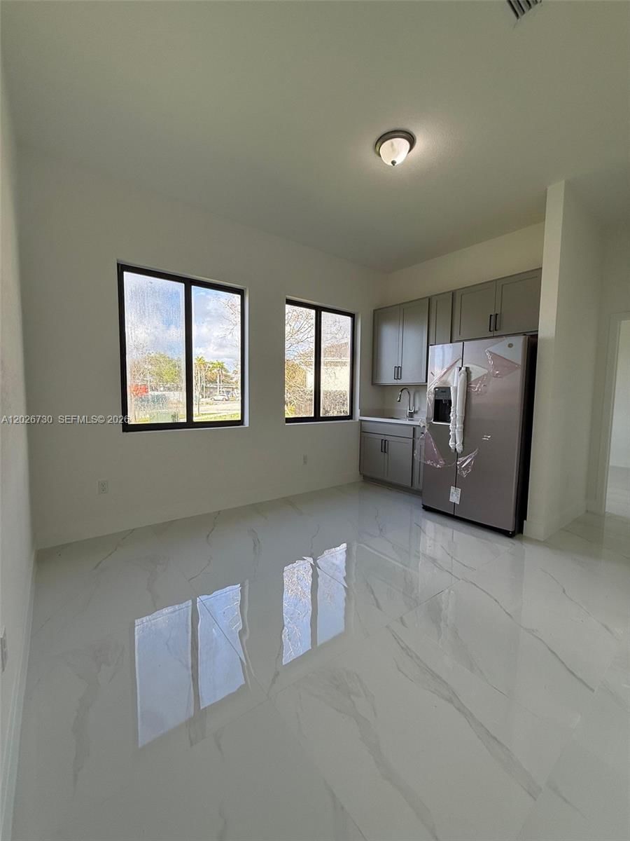 Real estate property located at 9630 208th Ter, Miami-dade, Century At Cutler Bay, Cutler Bay, FL