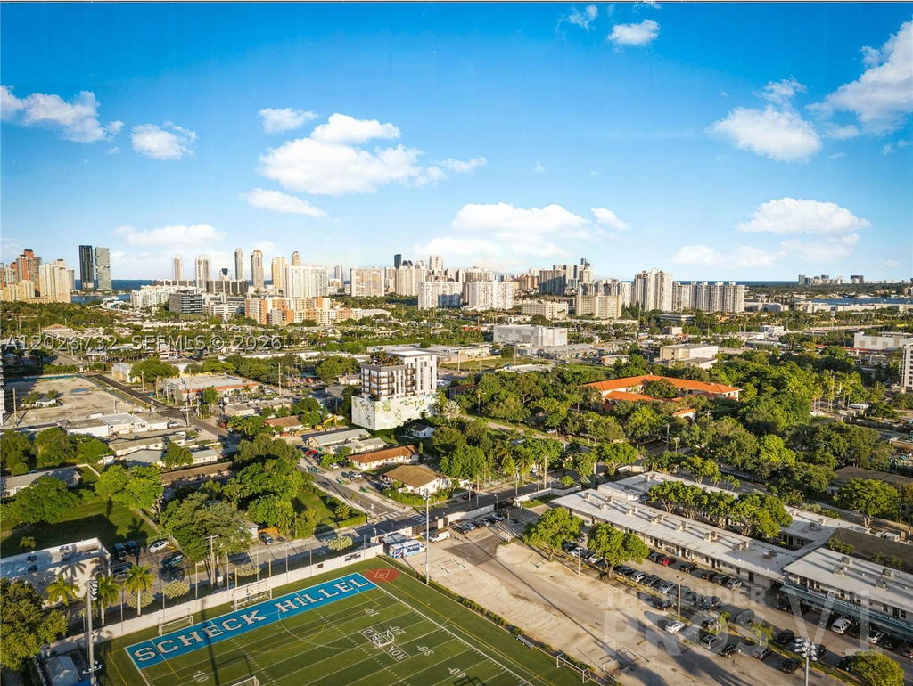 Real estate property located at 2557 190th St #406, Miami-dade, Harriette Park No 2 Amd P, Miami, FL